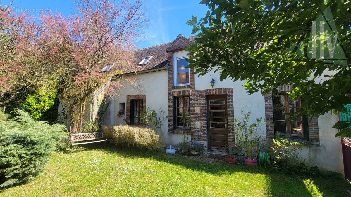Maison à PAILLY