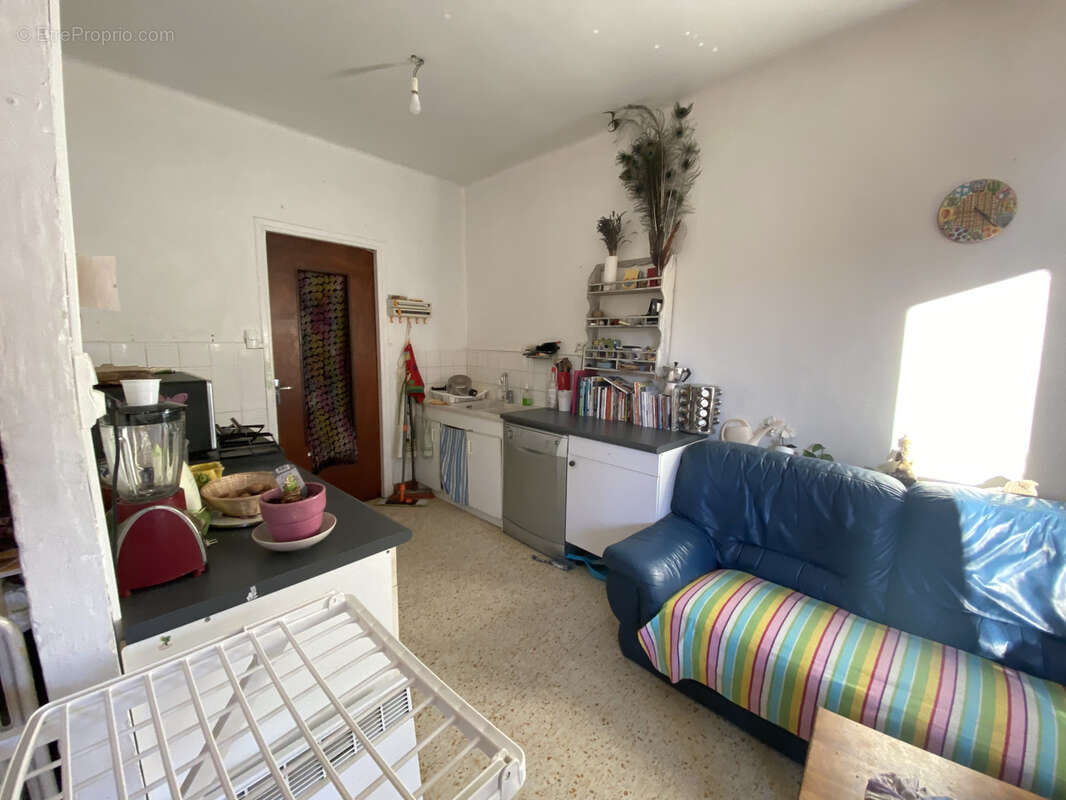 Maison à SAINT-MARCEL-DE-CAREIRET