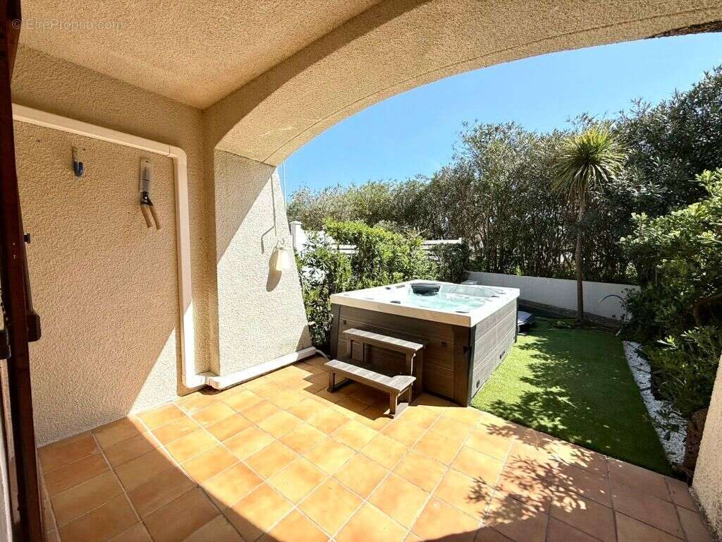 Maison rénovée à 50 m de la plage – Grand Travers – Terrasse plein sud et parkings privés - photo 3