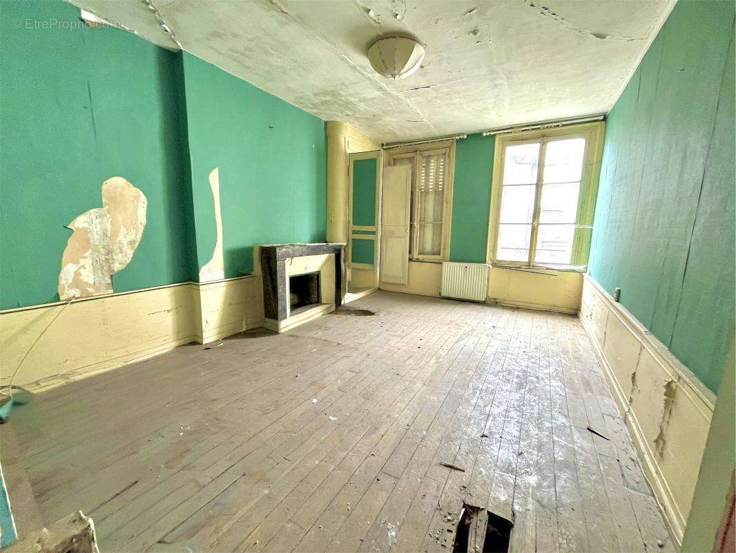 Appartement à VILLERS-COTTERETS