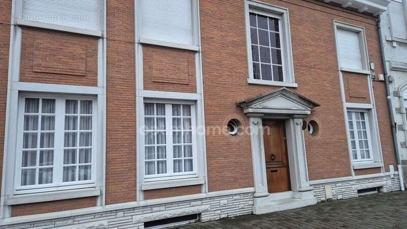 Maison Bourgeoise centre ville sur 1032m2 - photo 12