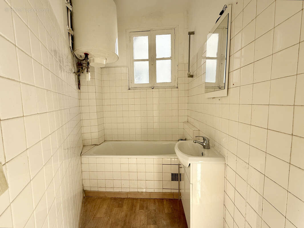 Appartement à ISSY-LES-MOULINEAUX