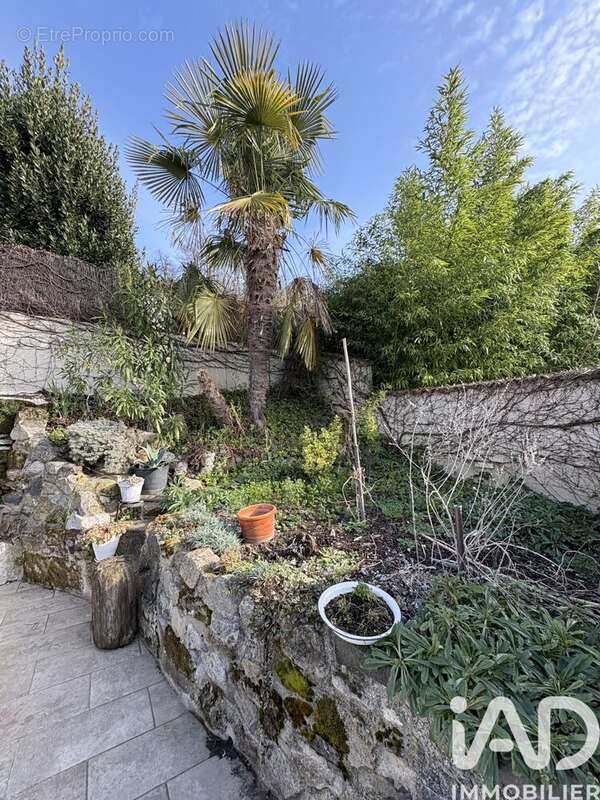 Photo 2 - Maison à CHANTEMERLE-LES-BLES