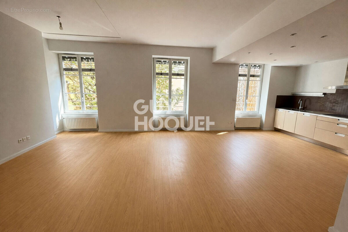 Appartement à LYON-4E
