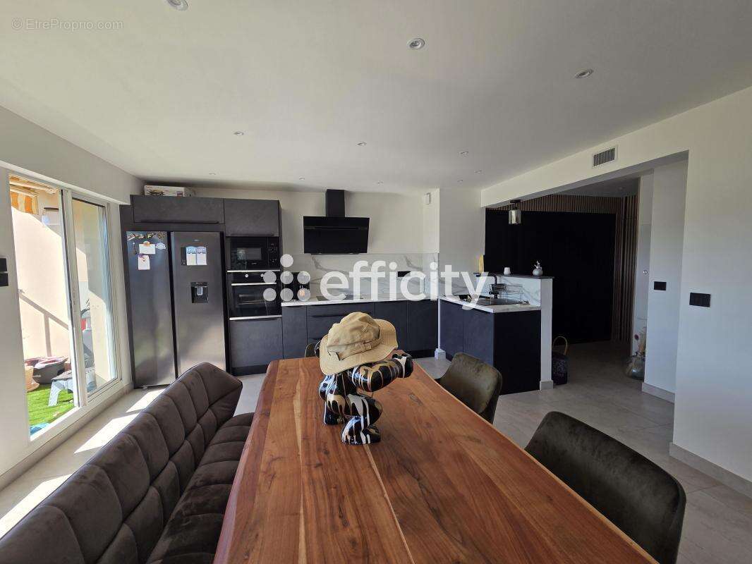 Appartement à AUBAGNE