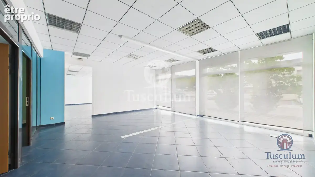 A vendre - local commercial 158m² audun le tiche - photo 3