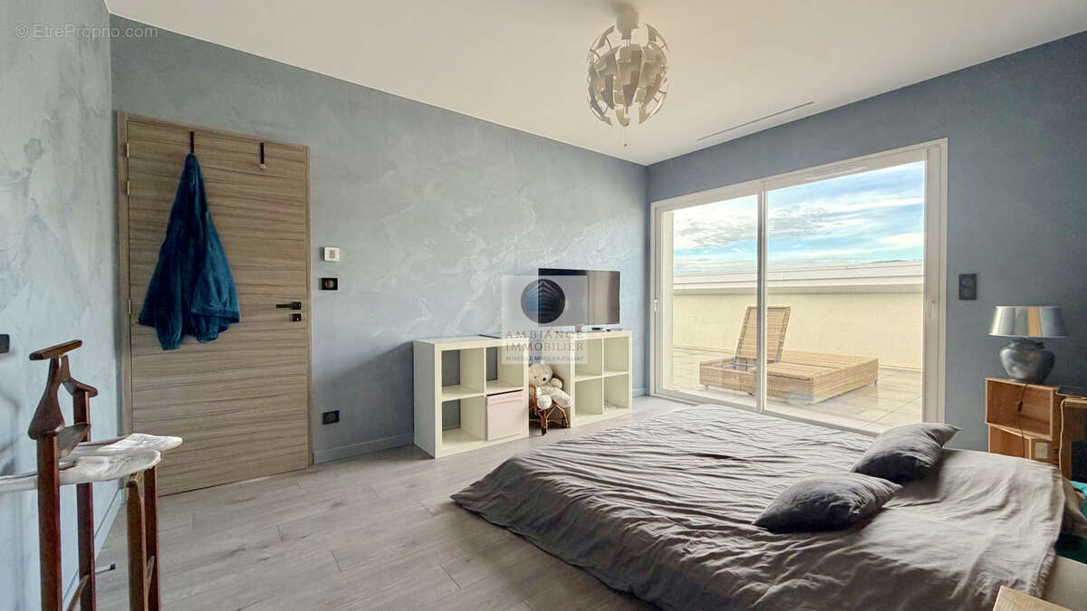 Appartement à TOURNON-SUR-RHONE