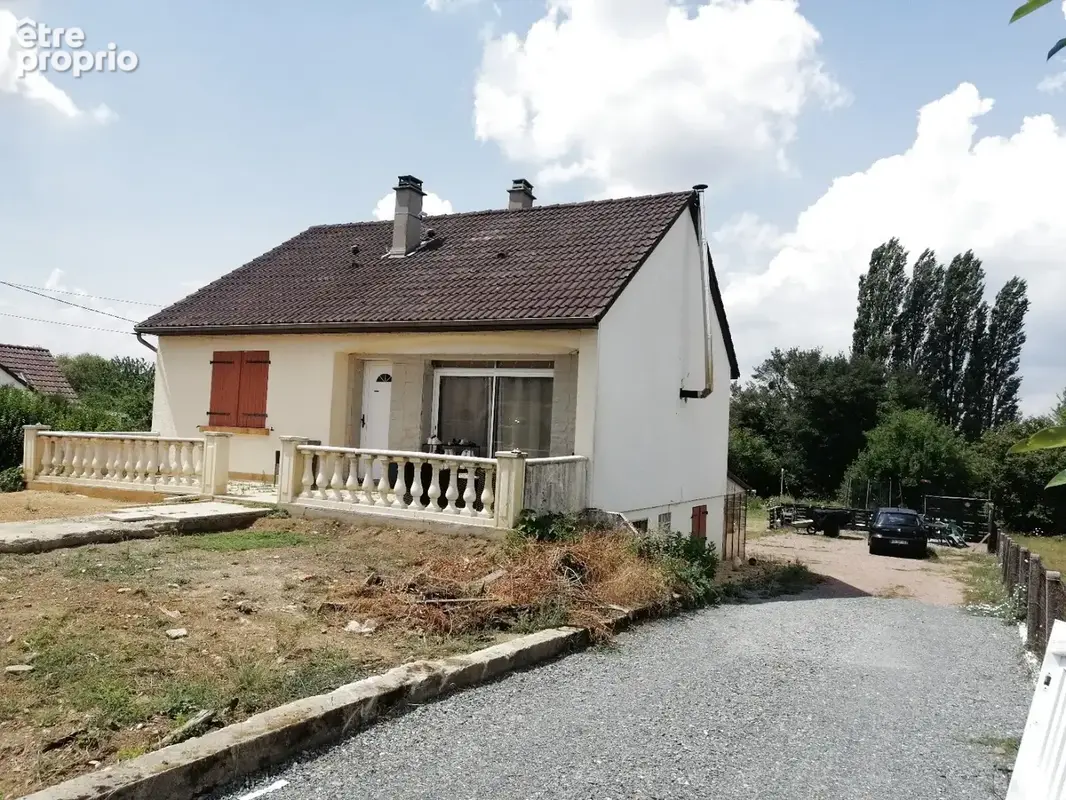 Nevers pavillon t.5  124 m2 hab. sur 1472 m2 - photo 2