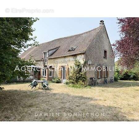 Maison 170 m² à Chambeugle  - photo 2