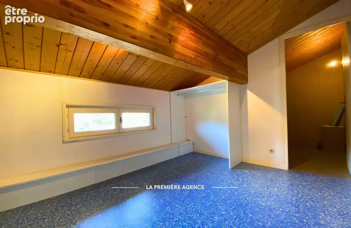 Maison 9 pièces 156 m² à vendre à Saint-Forgeux (69490) - photo 9