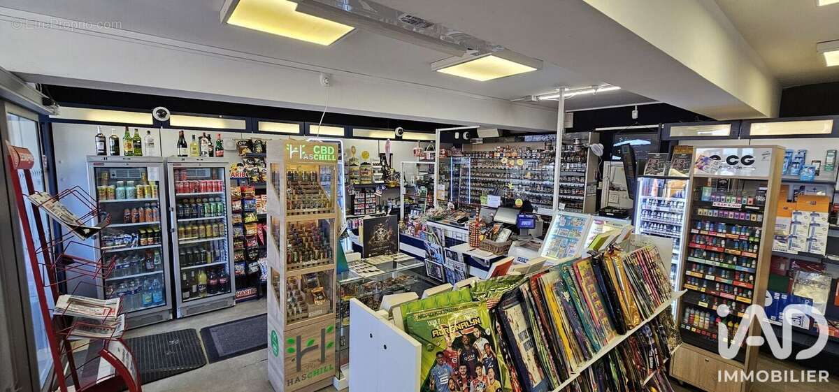 Commerce 90 m² à Serrieres  - photo 2