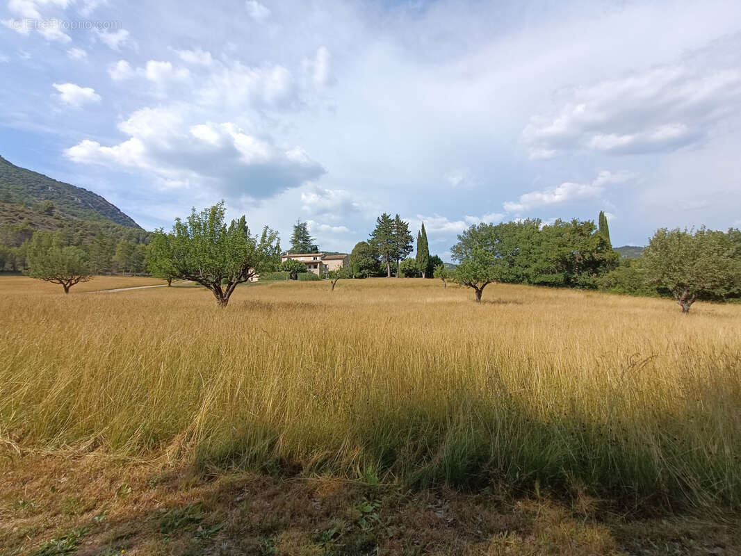 Reilhanette / drome provencale / propriete 21 hectares de terrain - photo 5