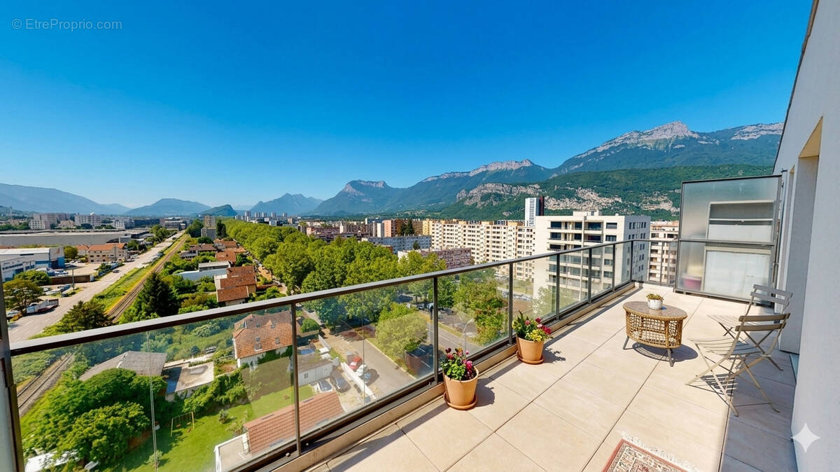 Appartement à ECHIROLLES