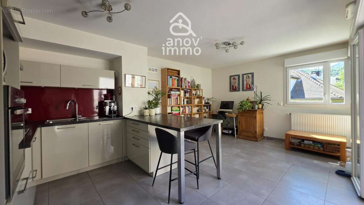 Appartement à GIERES