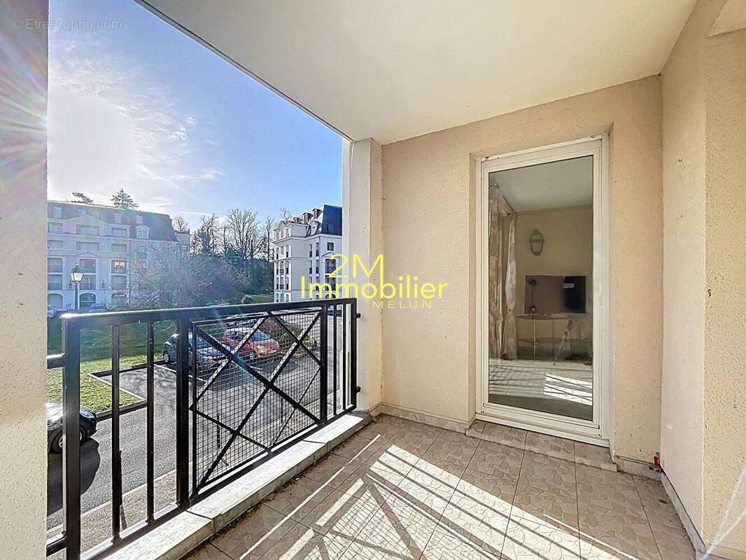 Appartement à DAMMARIE-LES-LYS