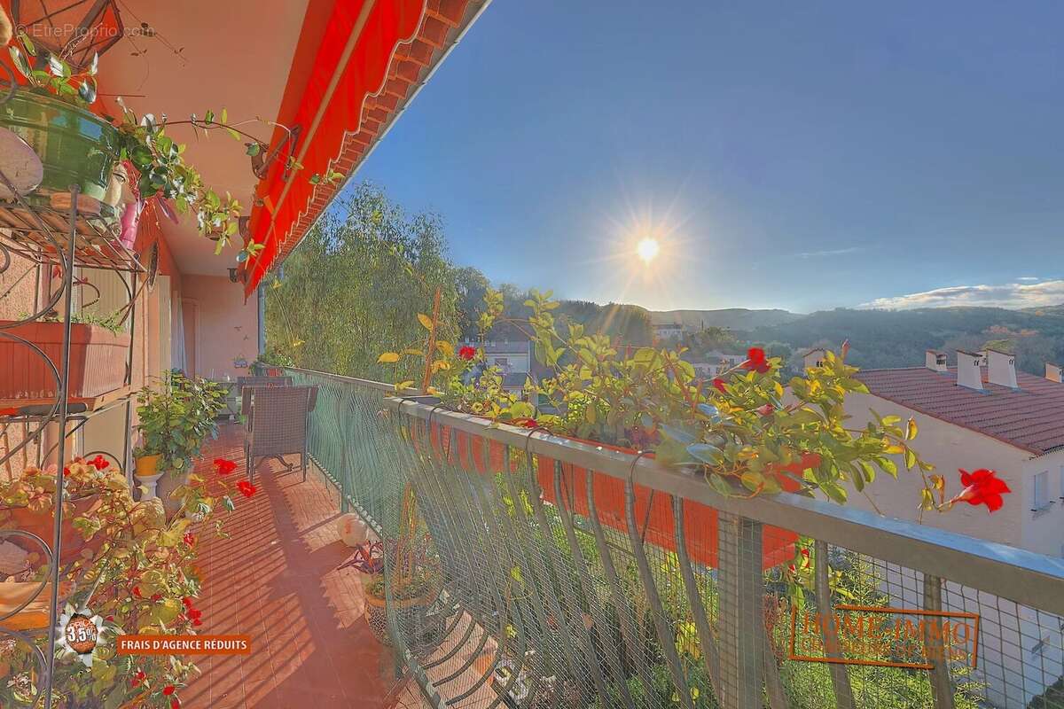 Appartement à VILLENEUVE-LOUBET