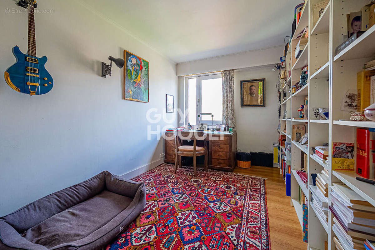 Appartement à PARIS-12E