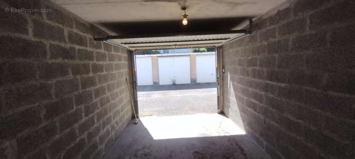 Parking à AVIGNON