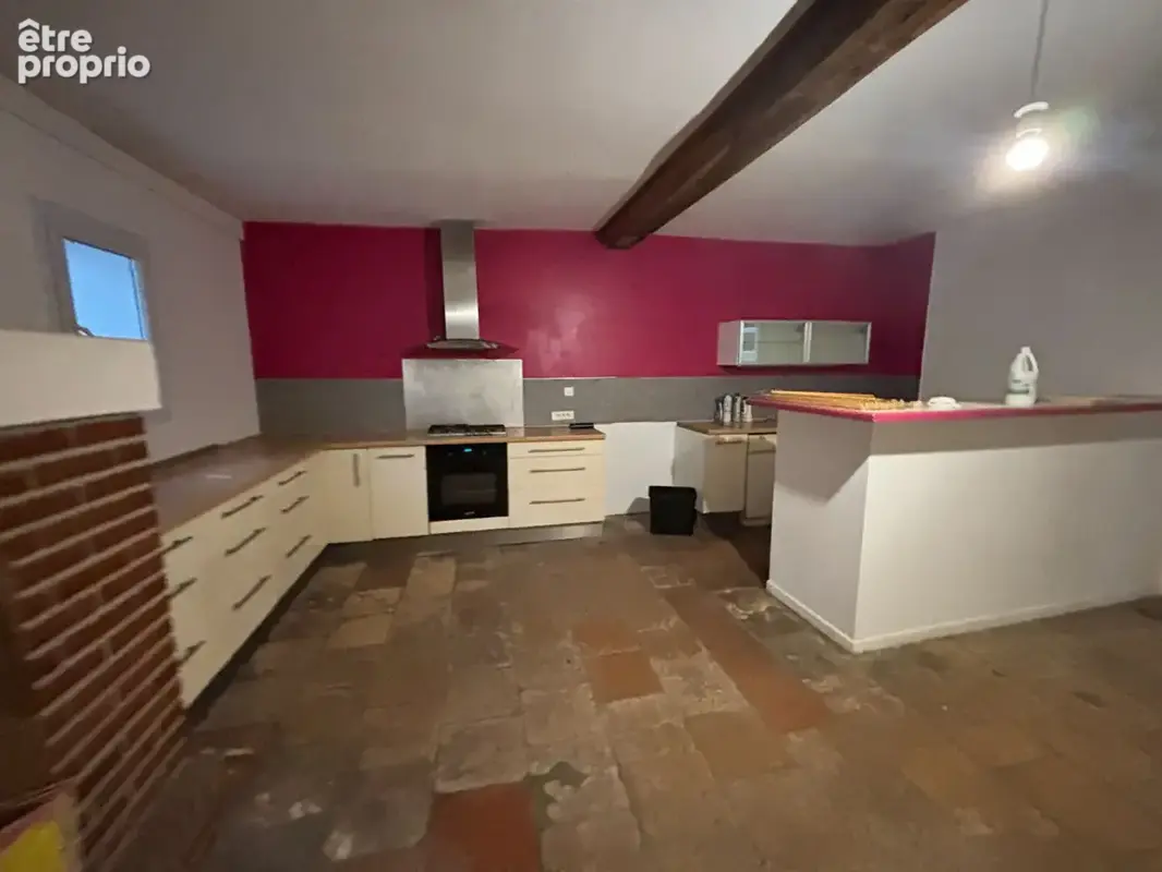 maison de 390m² avec  bon rapport locatif - photo 2