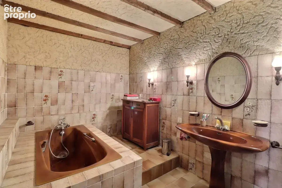 Propriété en pierres 175m2 - Terrain de 475m2 - photo 9