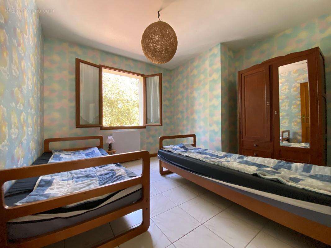 Maison à LES MATHES