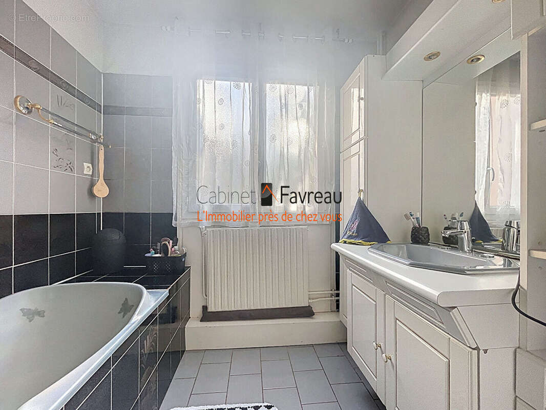 Appartement à VITRY-SUR-SEINE