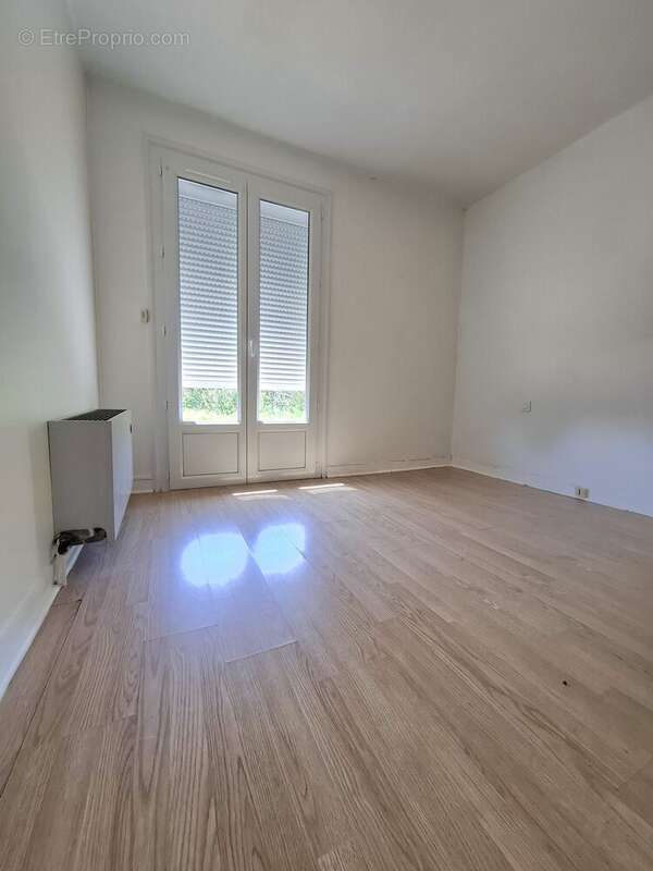 Maison 72 m² à Aigne  - photo 7