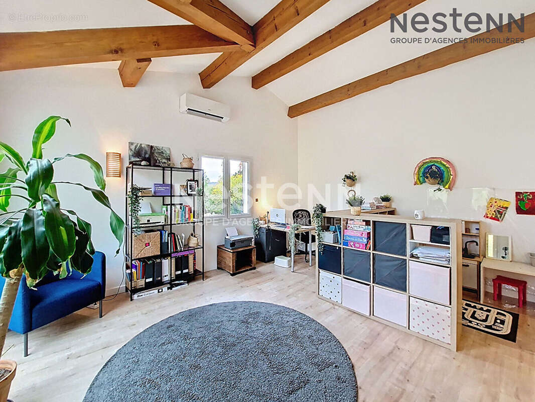 Maison à CANNES-ET-CLAIRAN