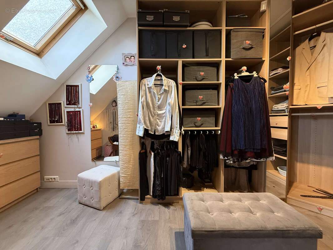 Maison à LE BLANC-MESNIL