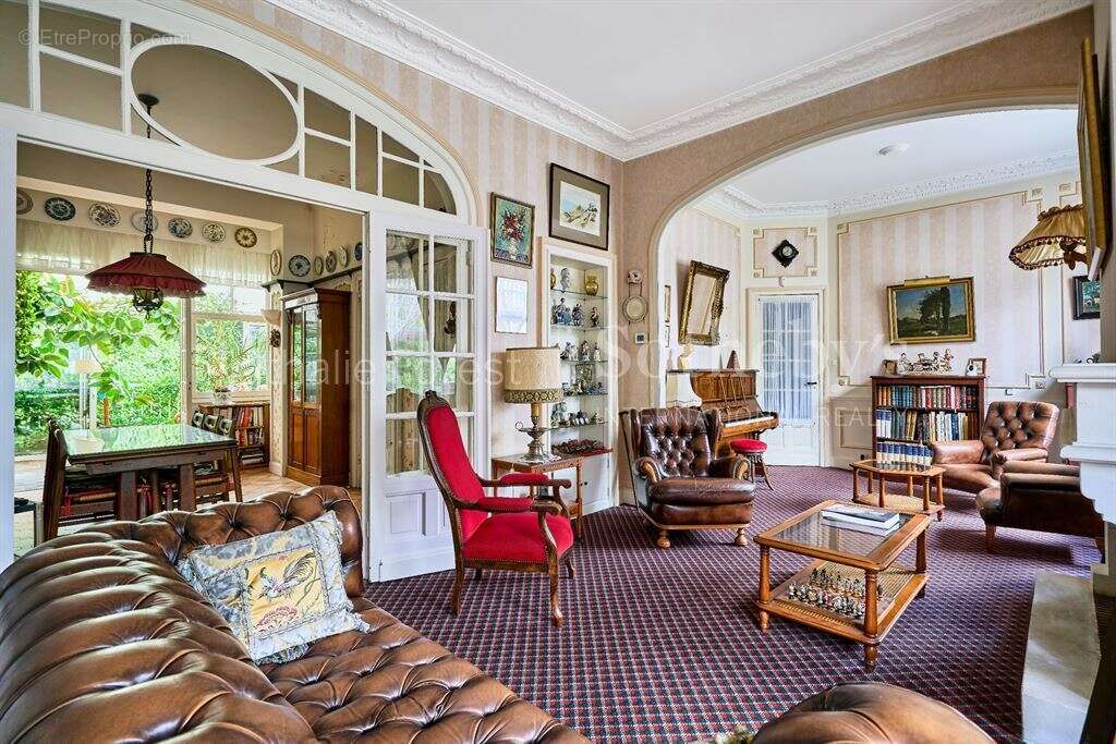 Maison à MARCQ-EN-BAROEUL