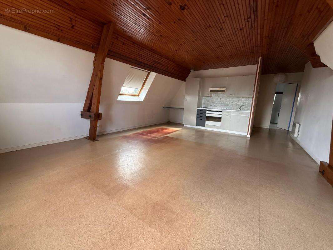 Maison à SAINT-DENIS-EN-VAL