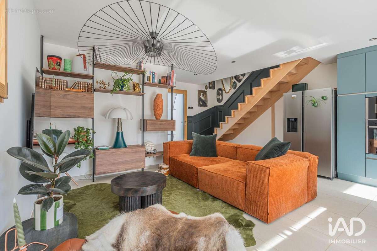 Maison 94 m² à Vougy  - photo 6