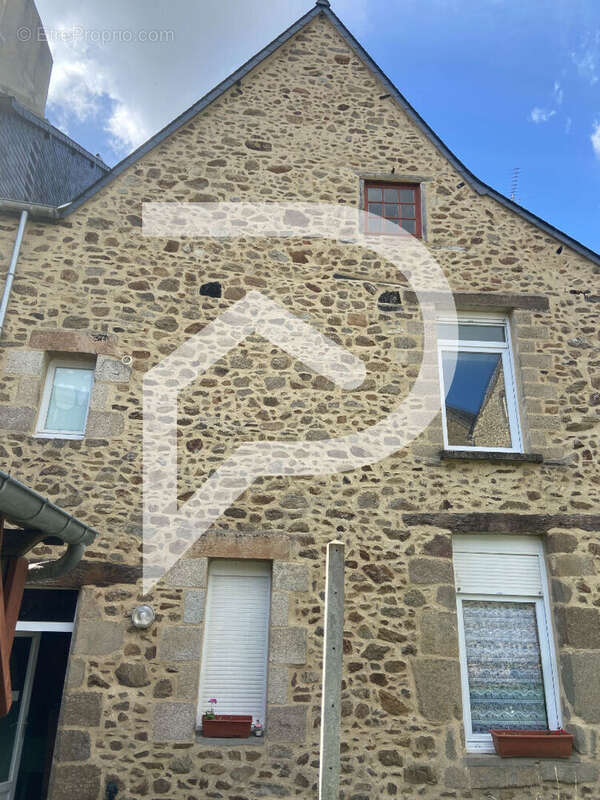 Appartement à LAMBALLE