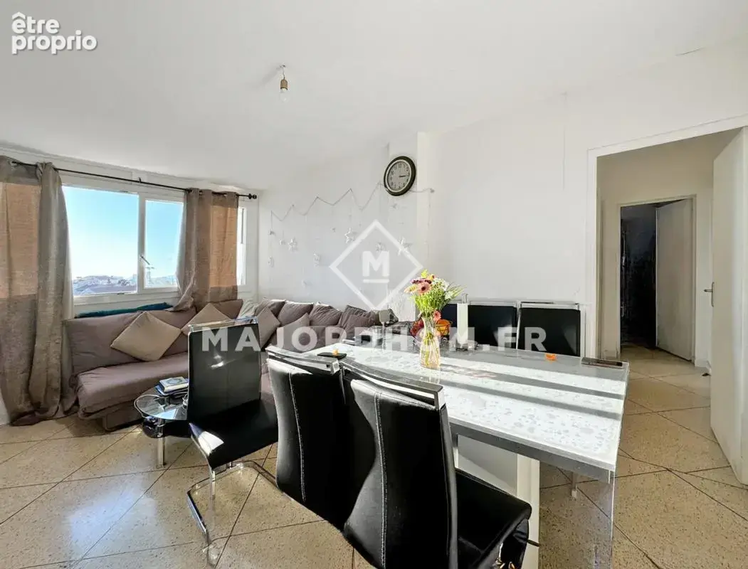Vend Appartement T3/4 Forte rentabilité 10% 13003 Marseille - photo 2