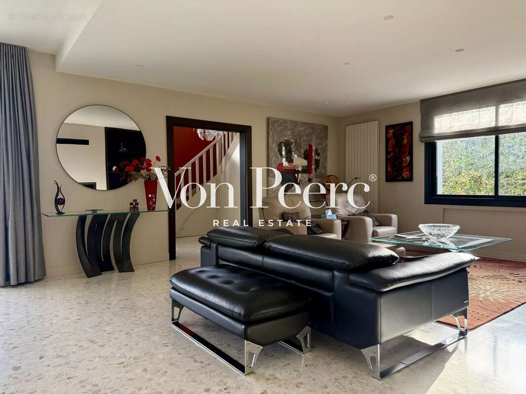 Maison à VILLENEUVE-LES-AVIGNON