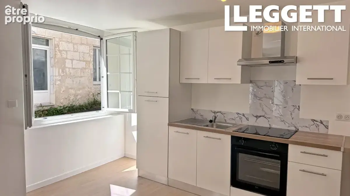 Maison à SALLES-LAVALETTE