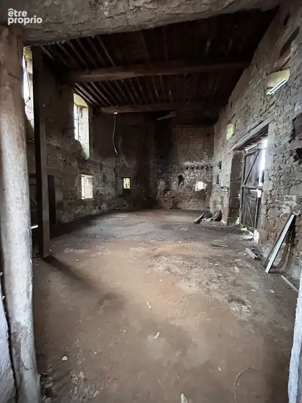 Grange en pierre à rénover de 71 m2 à proximité de Limoges   Fort potentiel - Saint Gence - photo 4