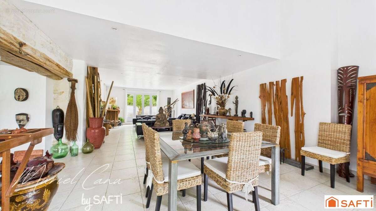 Maison 284 m² à Vouhe  - photo 3