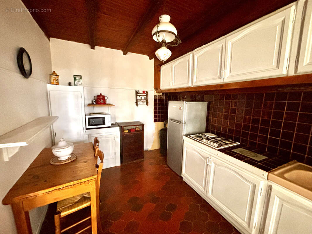 Maison à SAINT-JULIEN