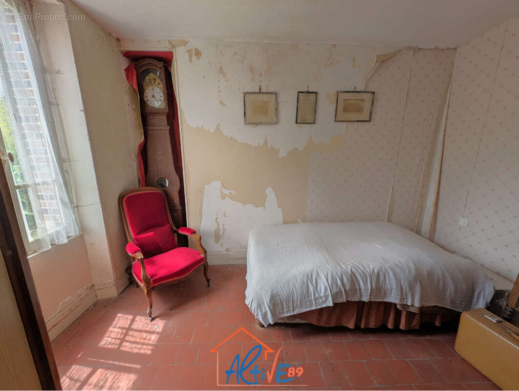 Maison à CHASSY