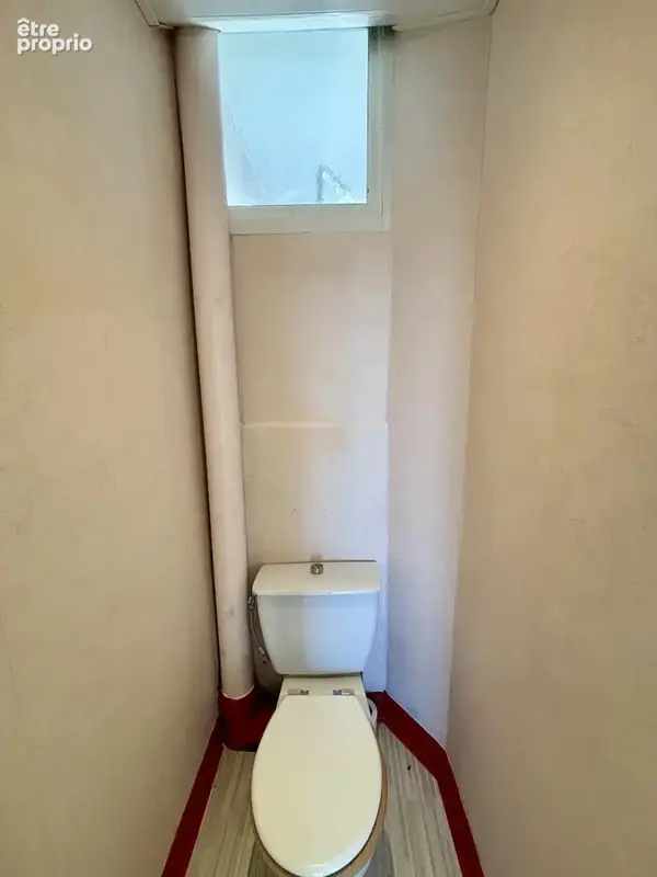 Clermont-Ferrand secteur les Bughes : T4 77.63m² avec balcon, place de parking et cave - photo 10