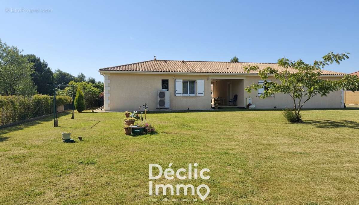 Maison à CHASSENEUIL-SUR-BONNIEURE