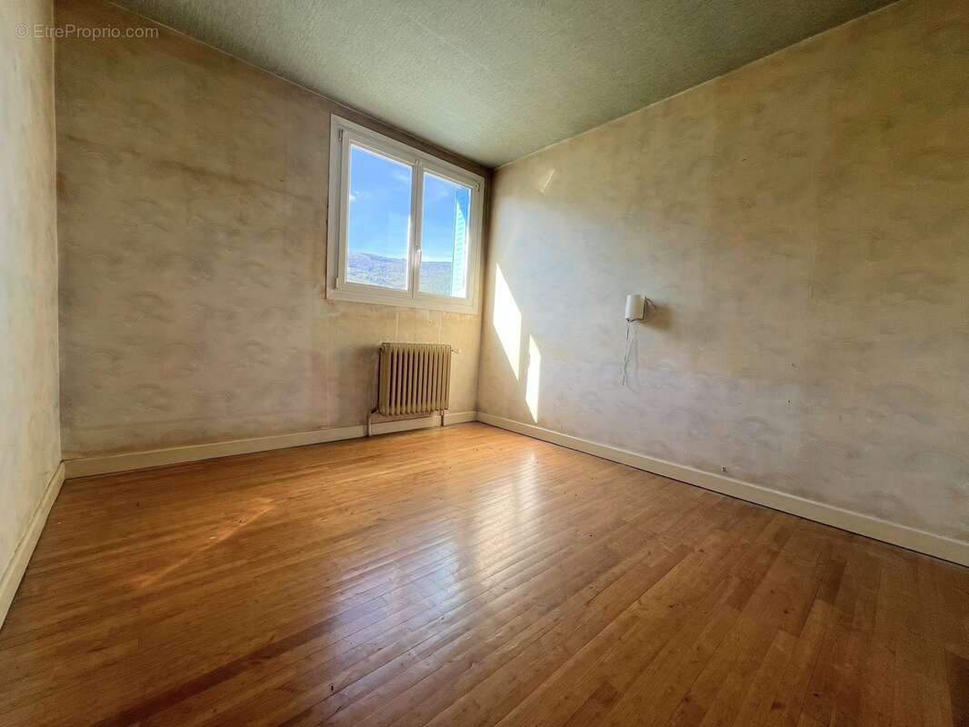 n°7 - Maison à LA MURE