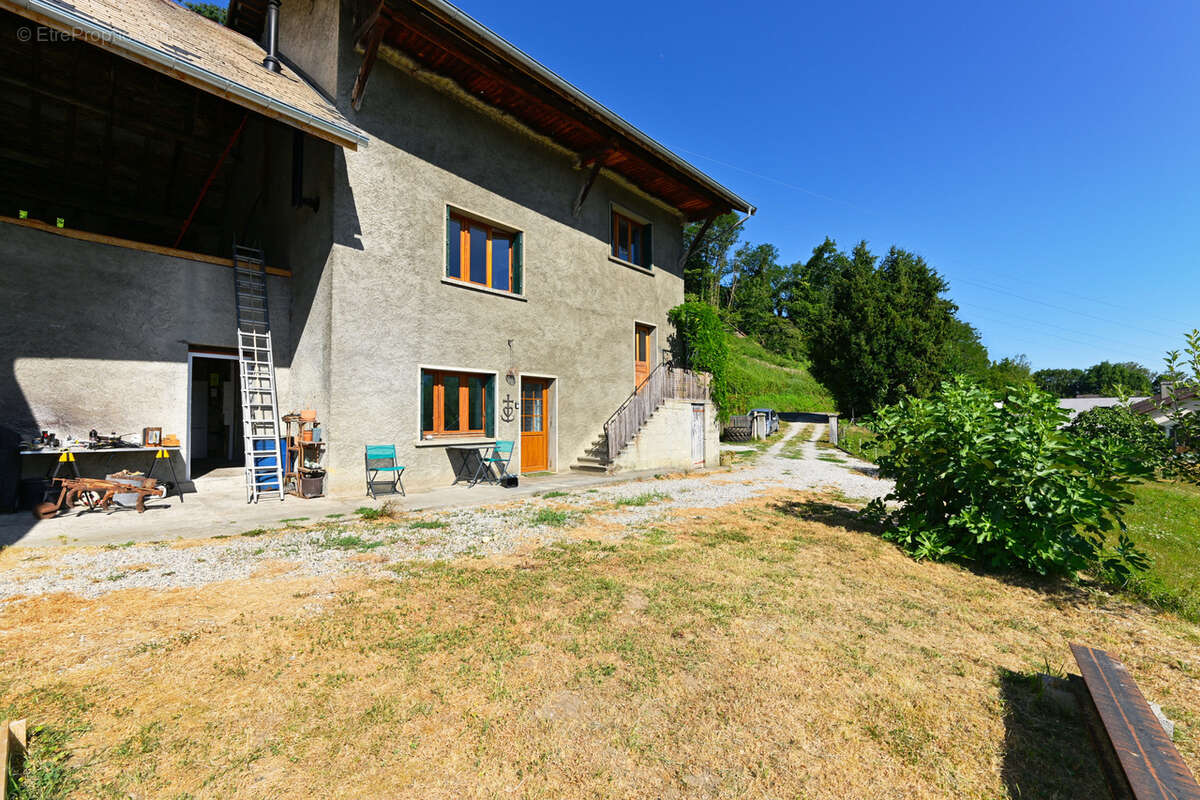 Maison à COGNIN