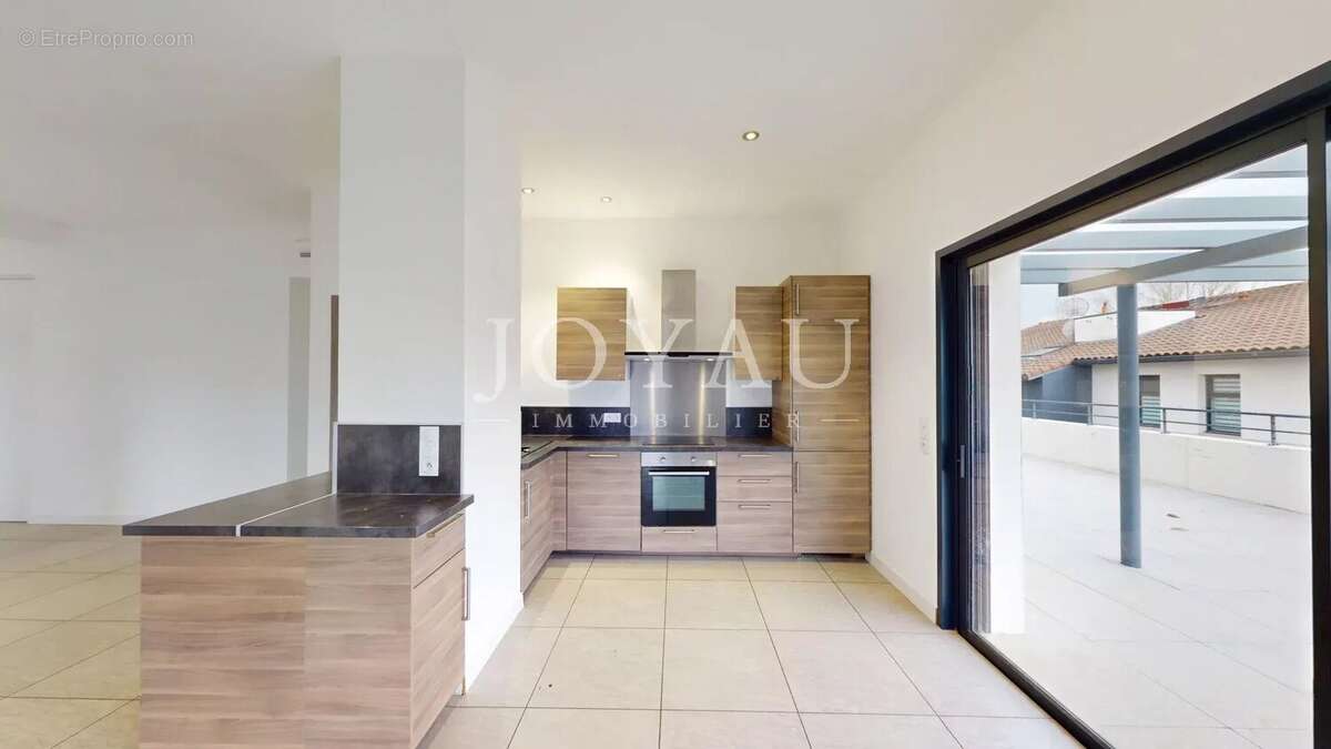 Appartement à QUINT-FONSEGRIVES