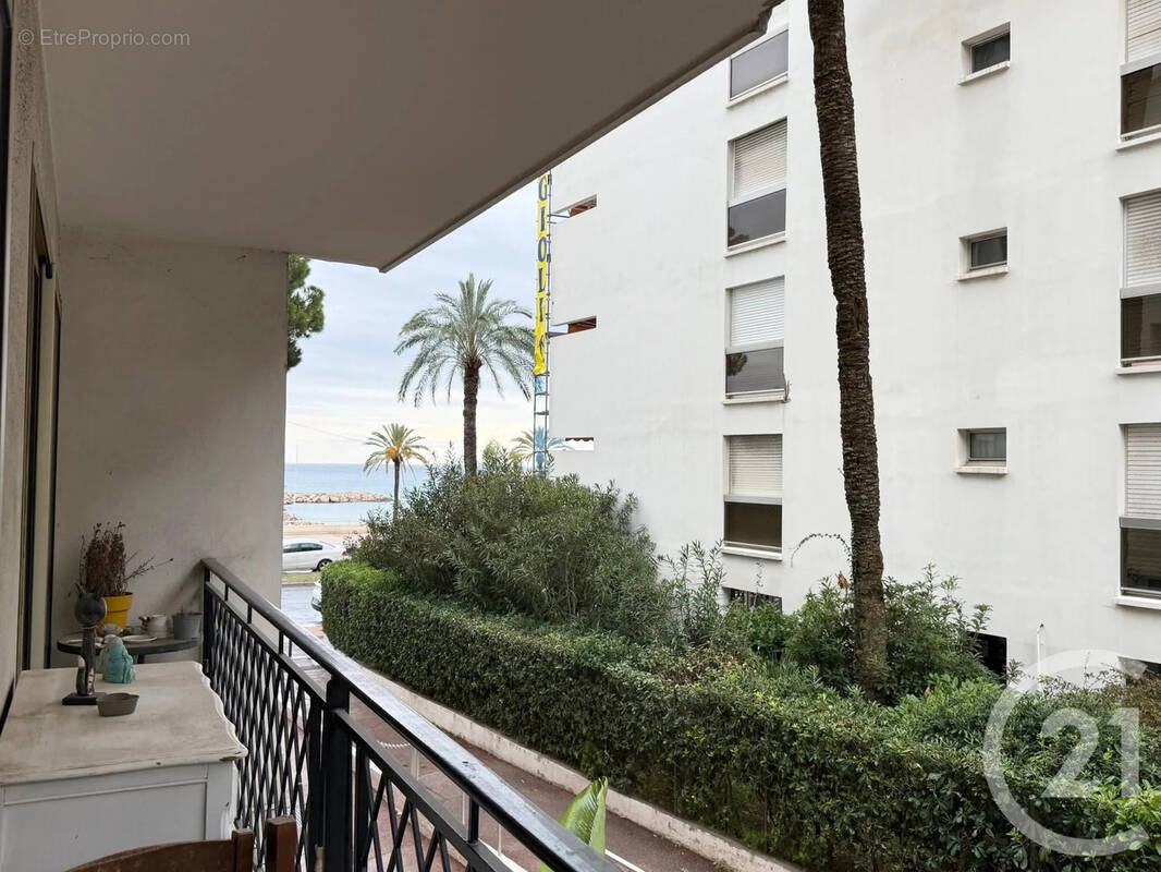 Appartement à MENTON