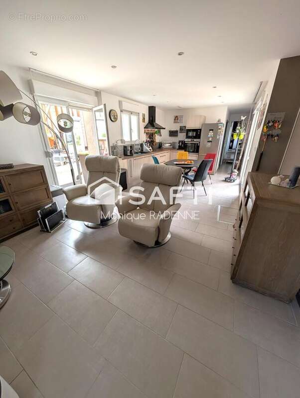 Maison 220 m² à Gaudiempre  - photo 2