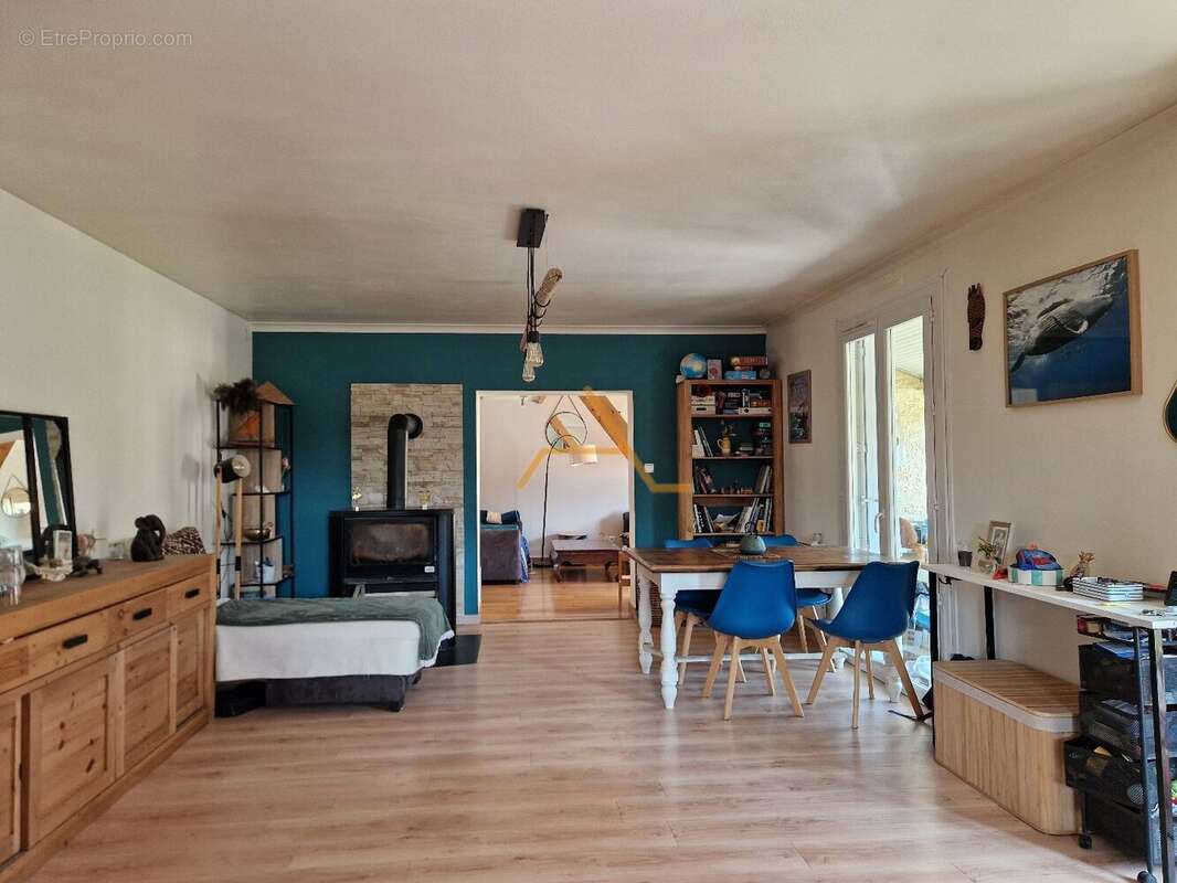Maison à LA BATIE-ROLLAND