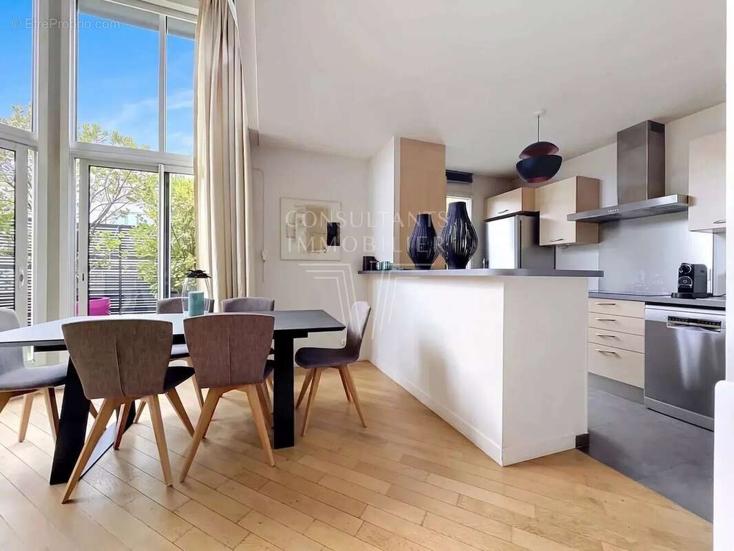 Appartement à BOULOGNE-BILLANCOURT