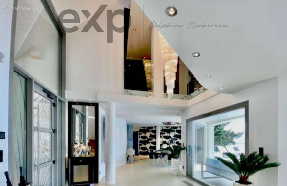 Maison à VEYRIER-DU-LAC